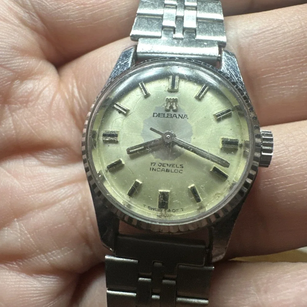 Delbana dial little